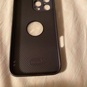 Black iPhone 16 Pro Max Case